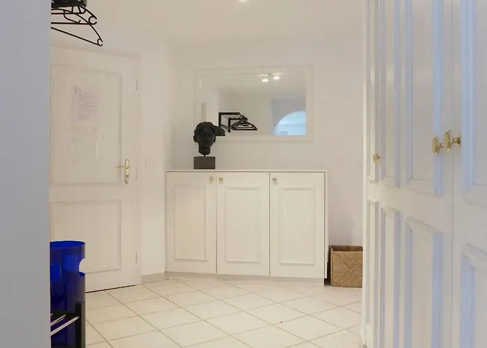 Obri Tuftra-4 By Interhome